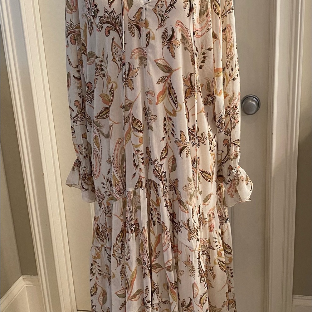 Dress Forum Cream and Pink Floral Long Sleeve Dress